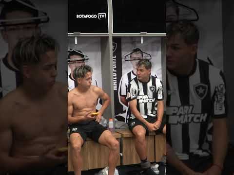 Segovinha joga bola 🎶🇵🇾🤣 #botafogo