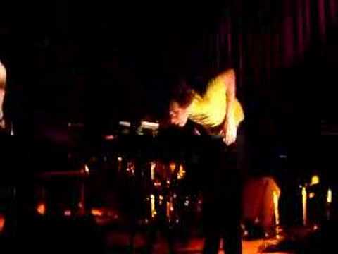 Chikinki - Something More - Live