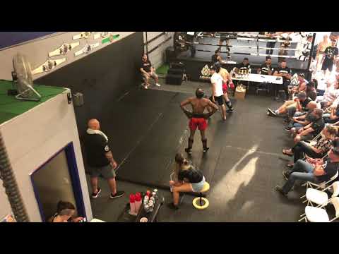 Chris Gee vs Xavier vines PKB nights 2