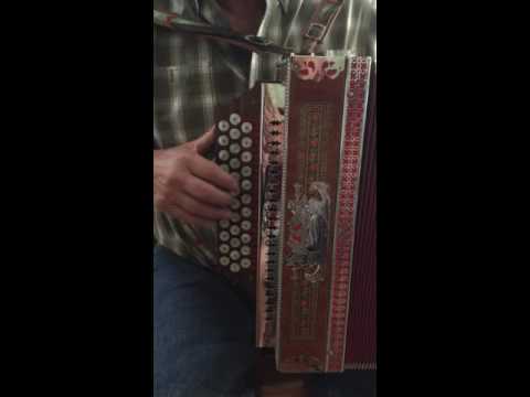 Oj, Marica Peglaj Button Box