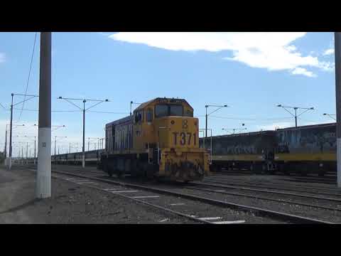 Pacific National T371 At North Geelong Yard