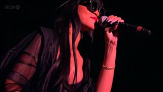 Jay-Z feat Rihanna - Run This Town (Live at Hackney 23.06.2012) HD