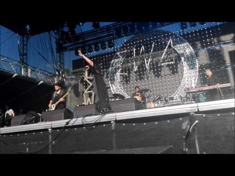 Ewa Farna - Ticho, Měls mě vůbec rád, Leporelo, Boky - Pardubice (15.7.2017)