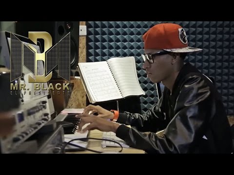 Mickey Love Ft. Jeivy Dance - Para Mi Fanaticada [Oficial Video]