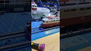 H0 - elektrická lokomotiva řady 242 ČD Cargo, Plecháč Ep. V