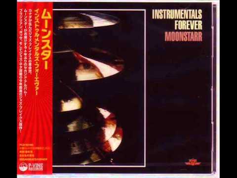 Moonstarr featuring Sarah Linhares & Fineprint - Fucked Up Love