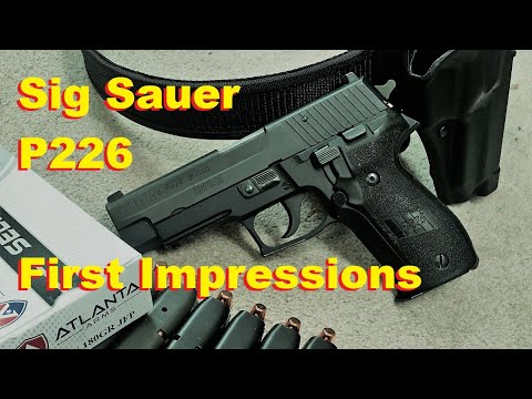 Sig Sauer P226 .40 S\u0026W Initial Impressions - GunBroker Buy!
