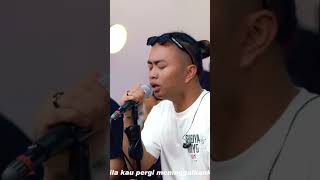 Download lagu angga candra ft Zinidin Zidan - aku takut mp3 Download lagu angga candra ft Zinidin Zidan - aku takut mp3