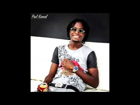 Gillio ft Otjeman - Paars In Opmars