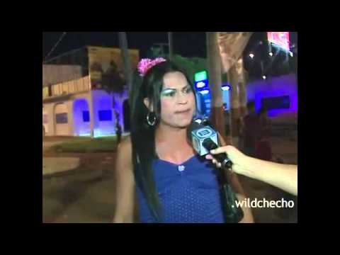 COMIENDO ASADITO JAJAJ