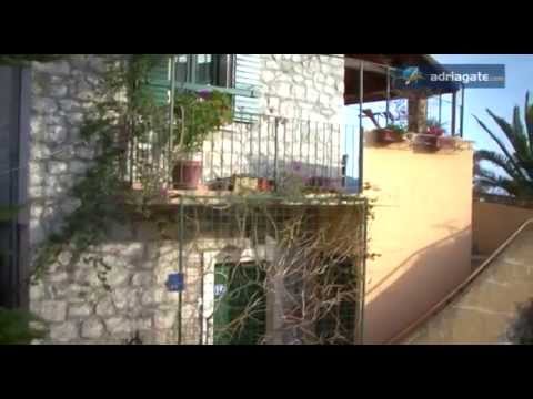 Apartments Vedrana 30122