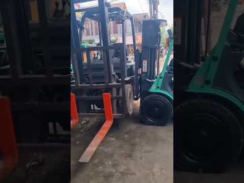 Thumbnail GILA! Forklift Angkat Forklift! Tes Kekuatan Hidrolik #alatberat #forklift #jualforkliftbekas