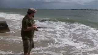 preview picture of video 'Fishing Fort Pierce Inlet State Park in Fall'