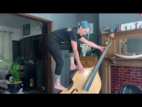 Tutorial - Standing on your Double Bass - Rockabilly Bass Tutorial (*DO NOT TRY THIS AT HOME).