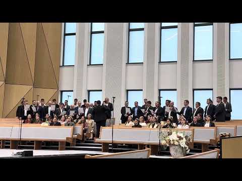 God is my banner - Male choir
