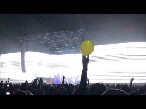 download lagu mp3 mp4 Lady Gaga Coachella, download lagu Lady Gaga Coachella gratis, unduh video klip Lady Gaga Coachella