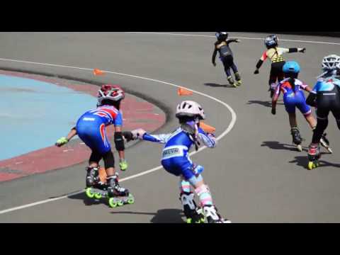 LOMBA SAPATU RODA