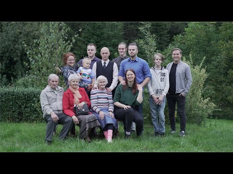 Jak dogadują się cztery pokolenia pod jednym dachem | Rodzina jest super 3 – Odcinek 2