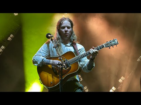 Billy Strings “Meet Me At The Creek” w/ Michael Cleveland!! 12/6/25 Louisville Ky Yum Center 