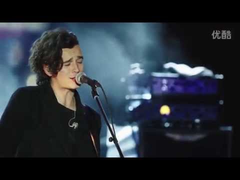 The 1975 // R O B B E R S // LIVE from Guitar Center Sessions