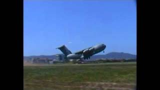 preview picture of video 'Aad Expo 2010 C17 Globemaster'