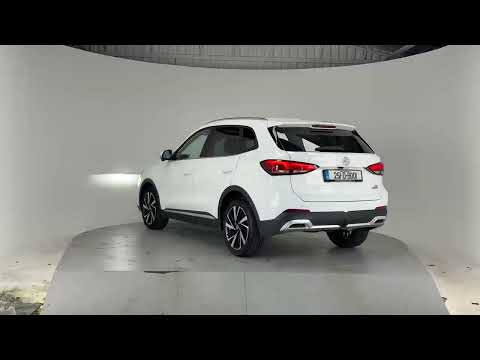 MG ZS EXCLUSIVE HEV**18"ALLOYS**360 CAMERA**6 WAY - Image 2