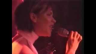 Victoria Beckham Singing Live (A Mind Of It&#39;s Own and I.O.U)