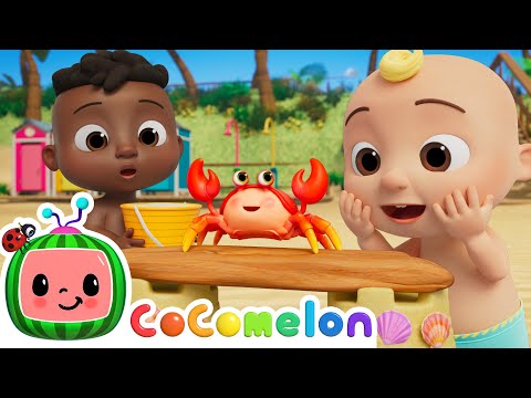London Bridge is Falling Down (Beach Version) 🏖️ | CoComelon Nursery Rhymes & Kids Songs