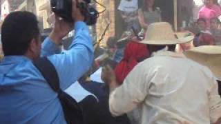 preview picture of video 'Indios Tejocoteros Guerrilla Mineral de Santa Rosa'