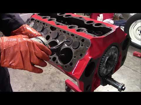 49-51 Ford Flathead build (Piston install)