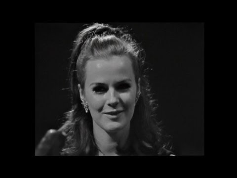 FRIDA ANNI-FRID LYNGSTAD - EN LEDIG DAG [SUBTITLED INTERVIEW] (1967)