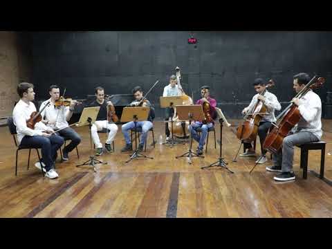 Hino CCB - 143 - Porfiemos, irmaos, por entrar nos céus