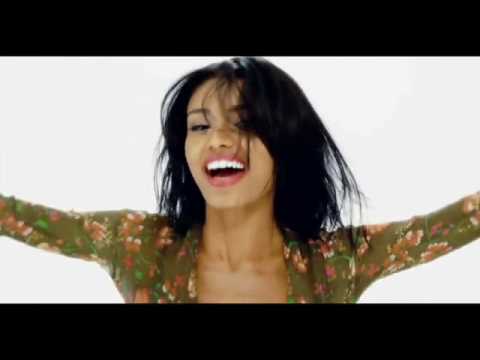 Spankers feat. Barbara Clara - Sex On The Beach.flv