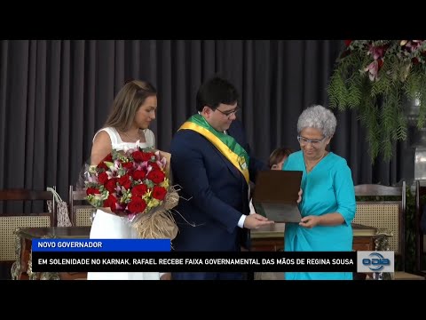 Em solenidade no Karnak, Rafael recebe faixa governamental das mãos de Regina Sousa 02 01 2023