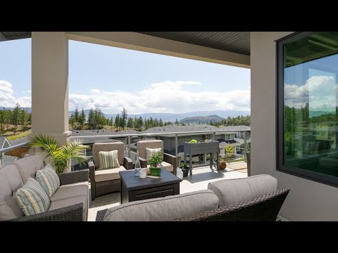 Stunning 3 Bed + Den, 3 Bath Home | 263 Upper Canyon Drive, Kelowna