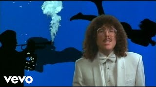 Video trailer för "Weird Al" Yankovic - Spy Hard