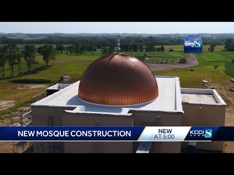 One-of-a-kind mosque takes shape outside Granger