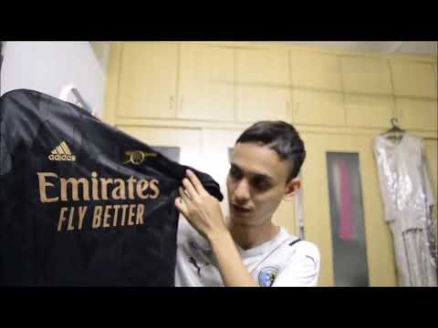 Arsenal 2022/2023 away kit review.