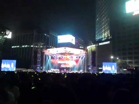 [FANCAM1] 120902 Stand Up For Love - Ailee (에일리) at Rise Up Korea 902