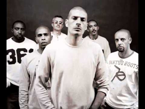 Videoclip de Au quartier (Edit Version) — IAM
