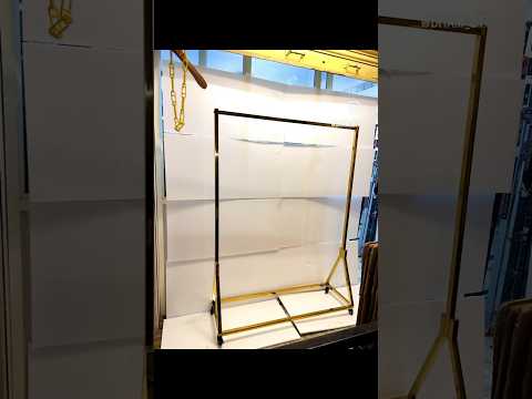 Free Standing Rack Metal Coat Display Stand, For Showroom