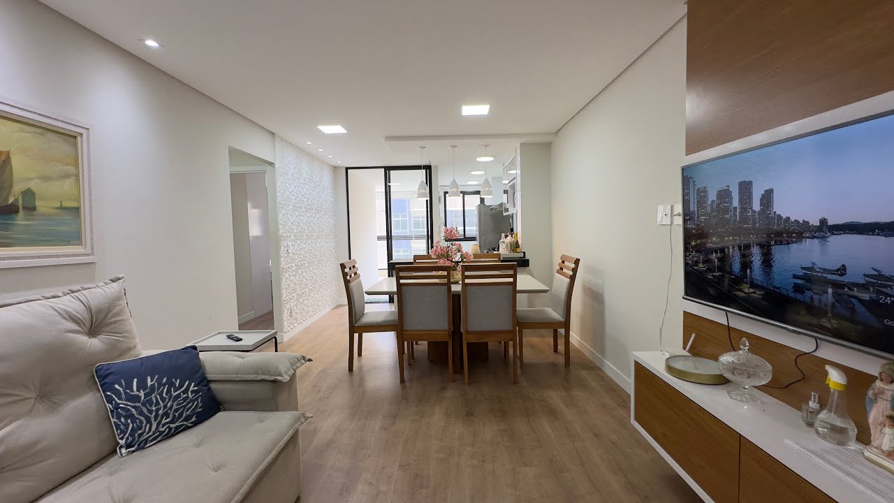 Apartamento na Praia do Morro, mobiliado com 2 quartos, 2 vagas de garagem e área de lazer