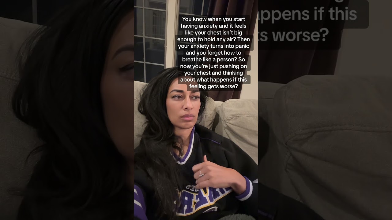 What does the start of a panic attack feel like?? #panic #anxiety