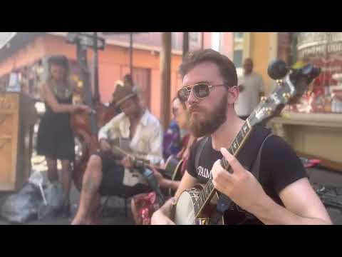 The Ugly Vipers-Running late but never running dry