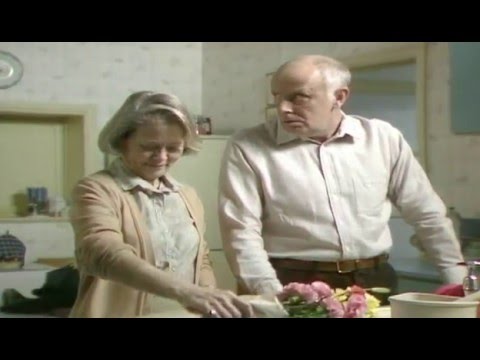 One Foot In The Grave S01 E05 The Eternal Quadrangle