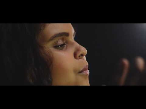 Débora Cristina - A Tua Presença