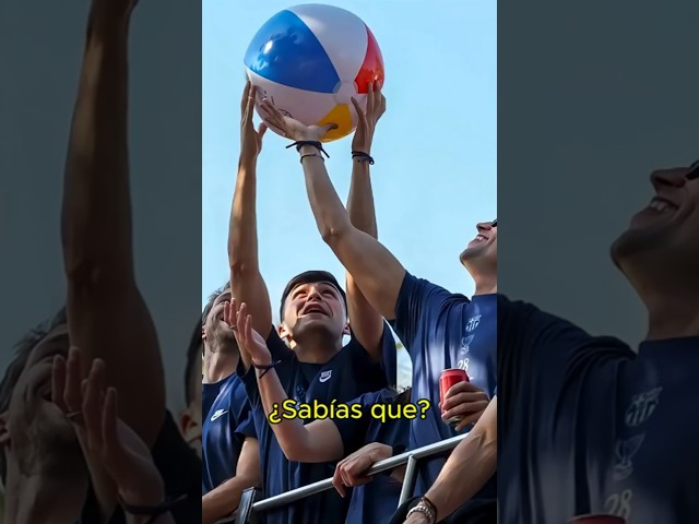 Vídeo relacionado con ColorBaby Real Madrid balón de fútbol Playa, Neopreno, Talla 5, diámetro 21 cm, Resistente al Agua, diseño Oficial del Equipo (77614)