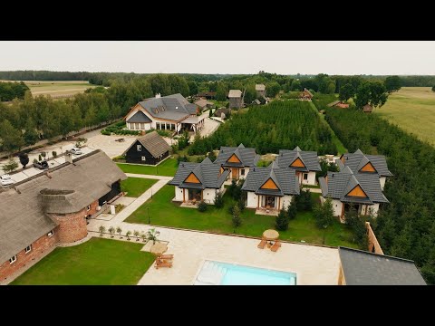 Magiczne chwile w Skansenie Bicz: Gdzie tradycja spotyka elegancję