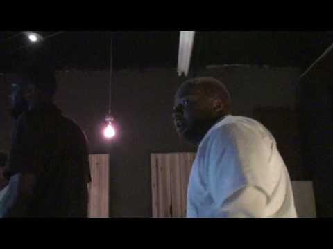 APE GANG  Ft Gillie Da Kid -  Act Like You Know Remix (In Studio Performance)