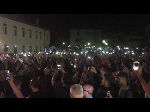 VIDEO IAMNAPLES.IT - A Dimaro si urla "The Champions!"